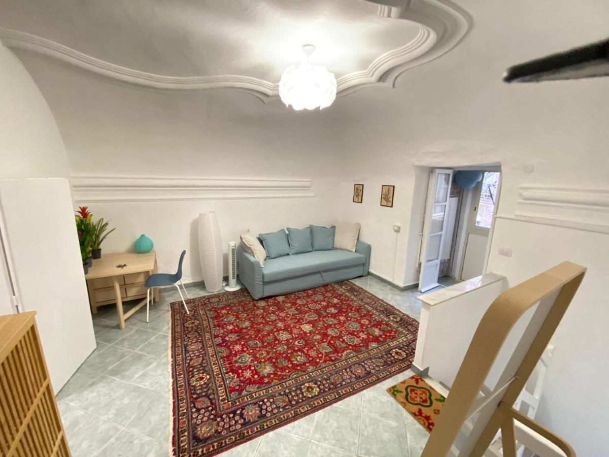 Palazzo Cuto Central Flat Палермо Екстериор снимка