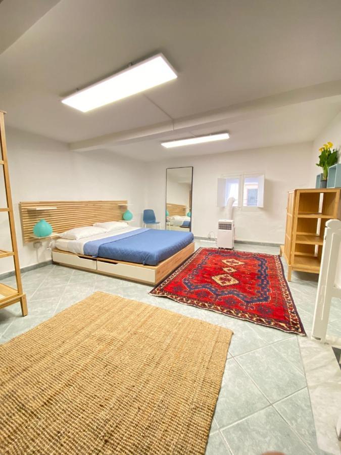 Palazzo Cuto Central Flat Палермо Екстериор снимка